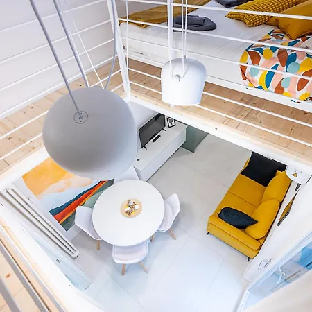 Madamin 9 - Contemporary In A Prestigious Building *