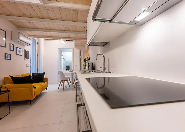 Madamin 9 - Contemporary In A Prestigious Building * Turín
